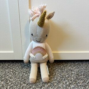 Cuddle‎ + Kind Zara The Unicorn 13” Rainbow Plush Toy Like New